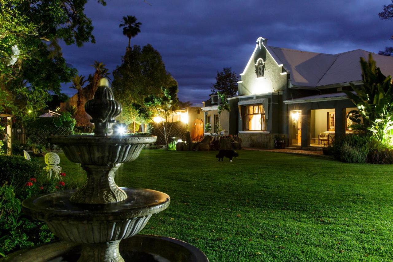 La Pension Guest House Oudtshoorn Luaran gambar