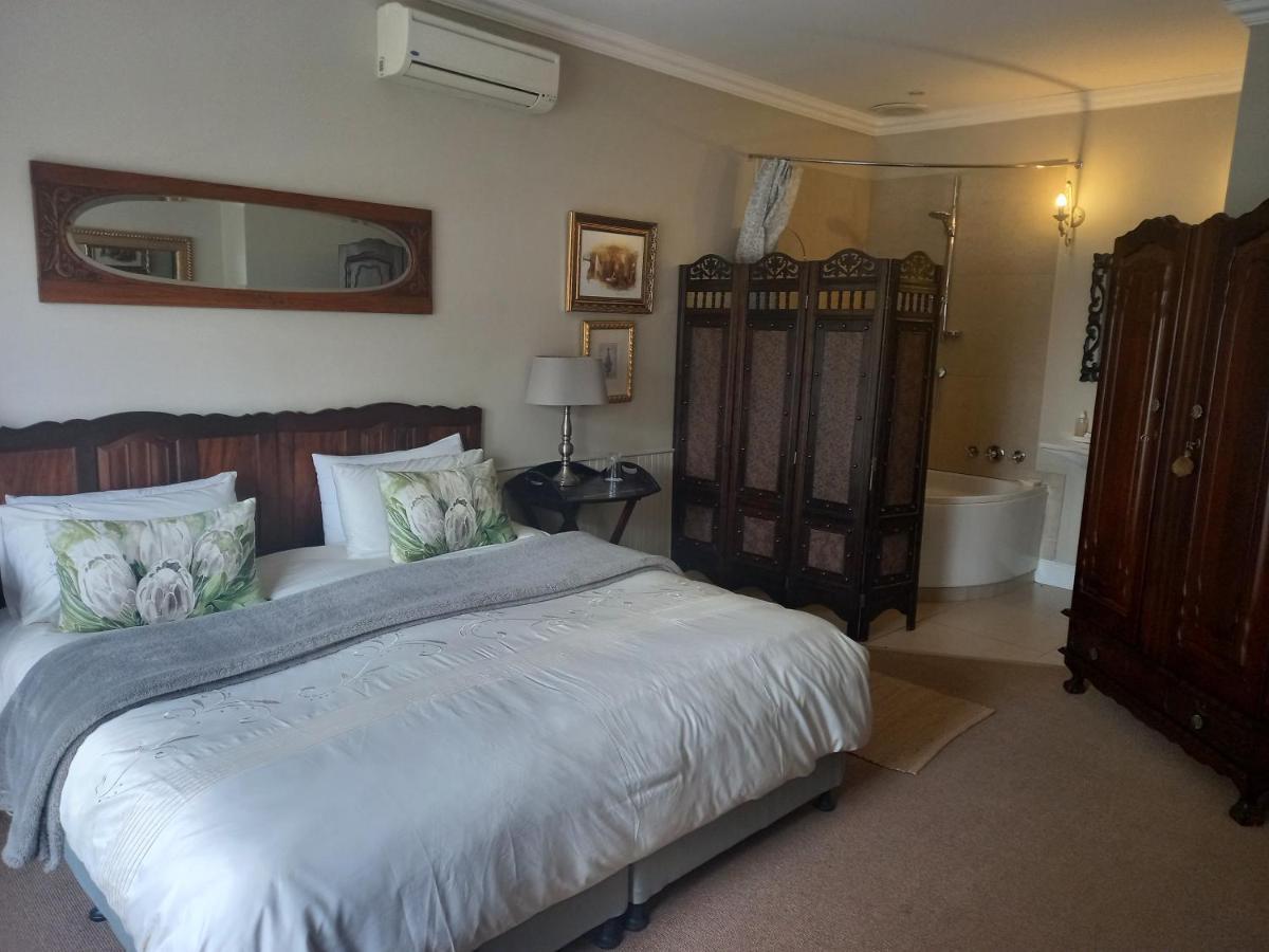 La Pension Guest House Oudtshoorn Luaran gambar