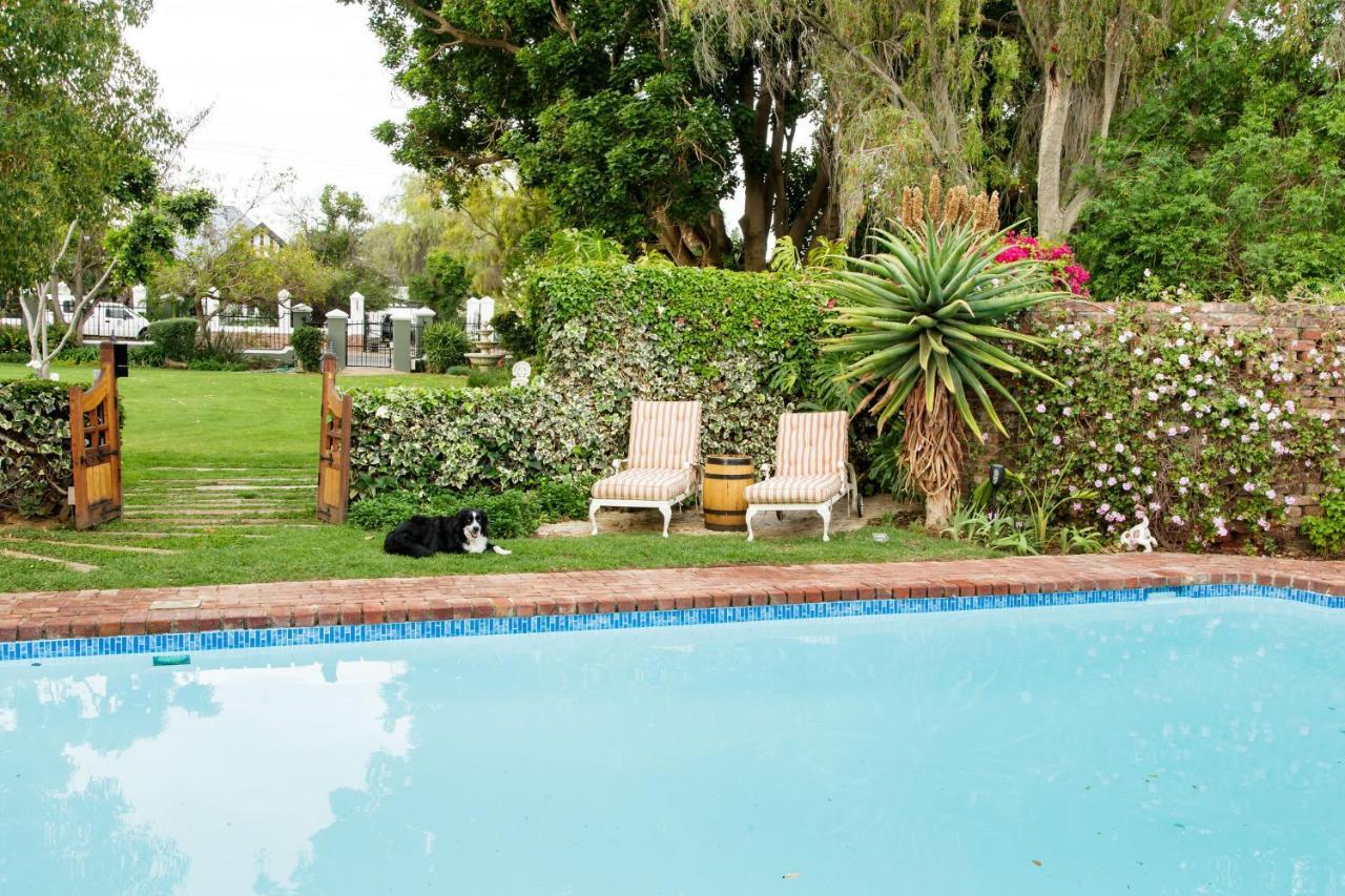 La Pension Guest House Oudtshoorn Luaran gambar