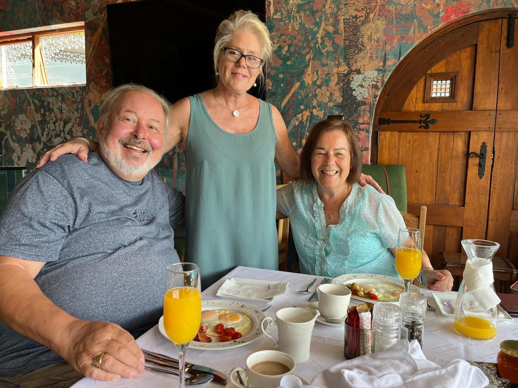 La Pension Guest House Oudtshoorn Luaran gambar