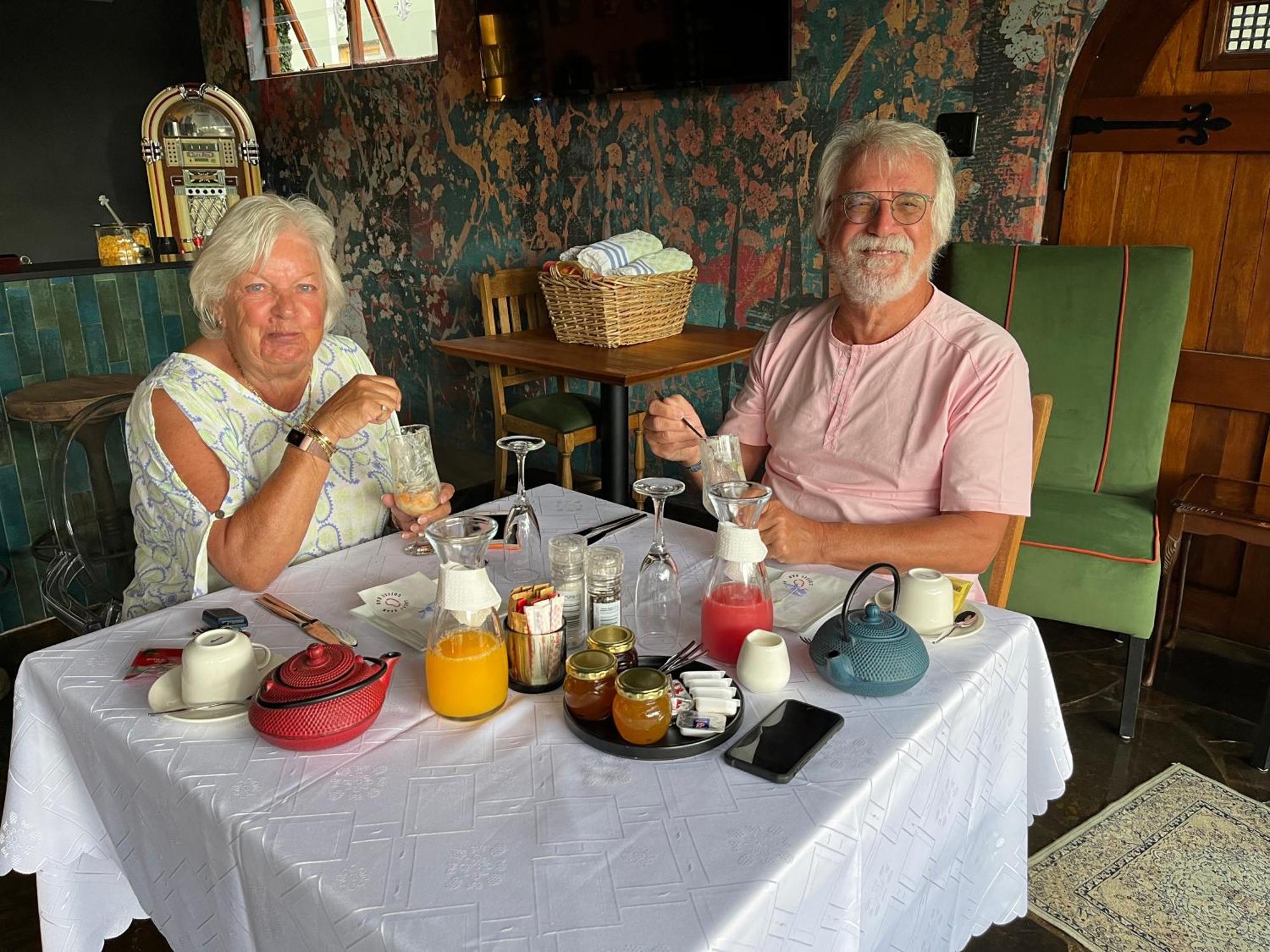 La Pension Guest House Oudtshoorn Luaran gambar